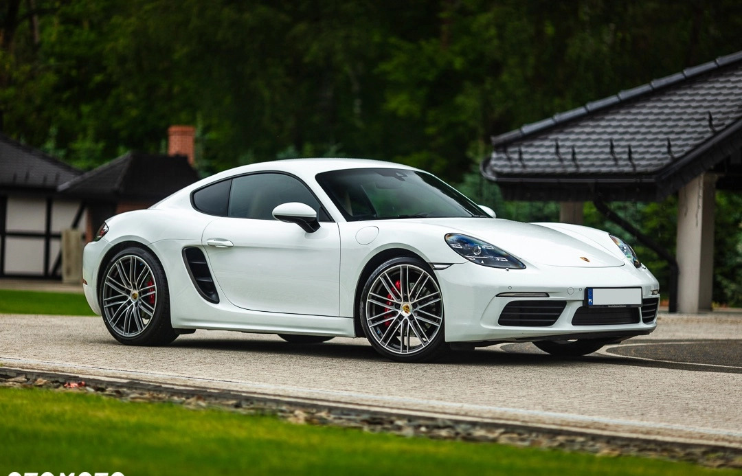 Porsche 718 Cayman cena 355000 przebieg: 15000, rok produkcji 2018 z Pruszcz Gdański małe 742